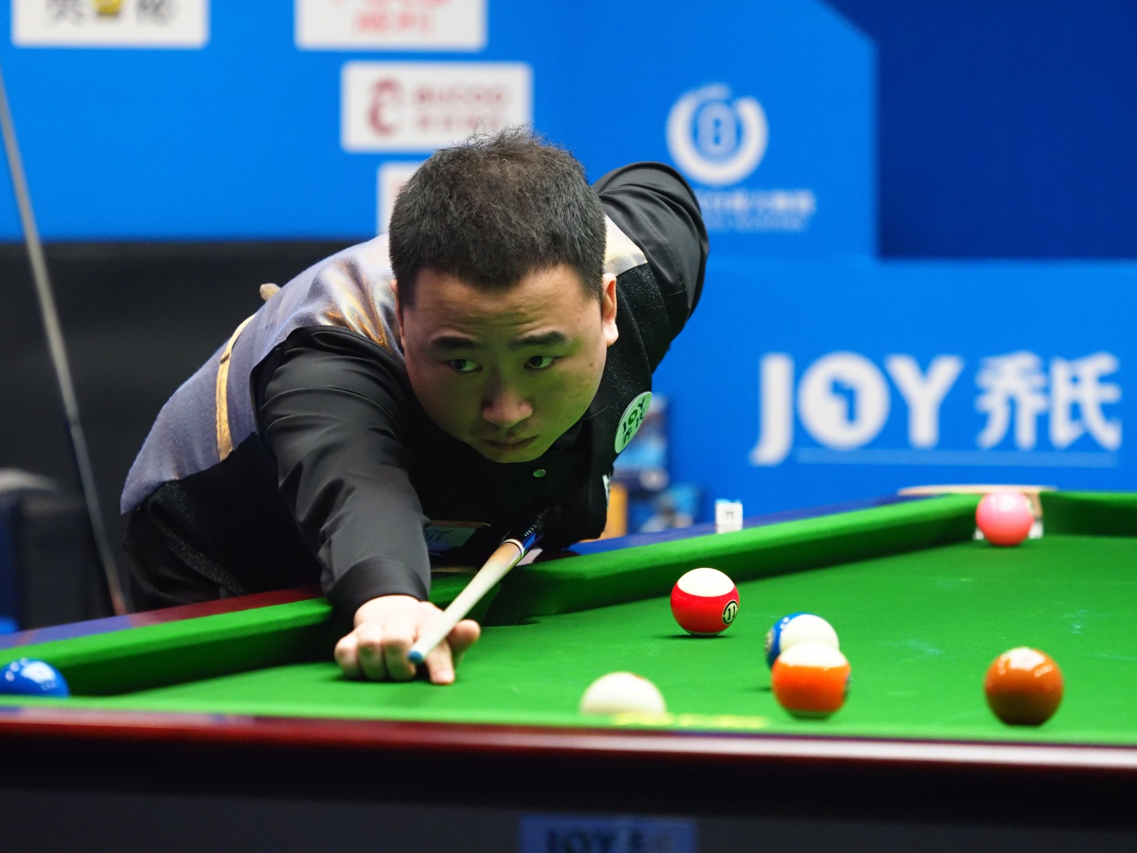 体育沙特联：C罗进球被判无效 利雅得胜利0-3利雅得新月